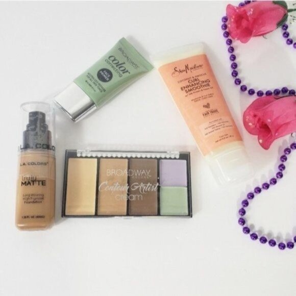 Bundle  Makeup set - Picture 1 of 6